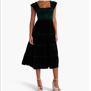 Hill House Ellie Velvet Dress in Emerald Green